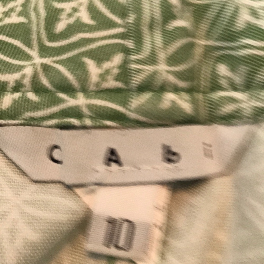Super comfortable CAbi capris/ankle pants - Picture 3 of 3